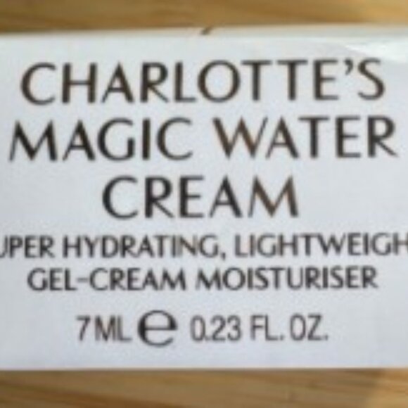 Charlotte’s Magic Water Cream 7 ml / 0.23 fl. oz. (deluxe/travel/sample size) - Picture 2 of 2